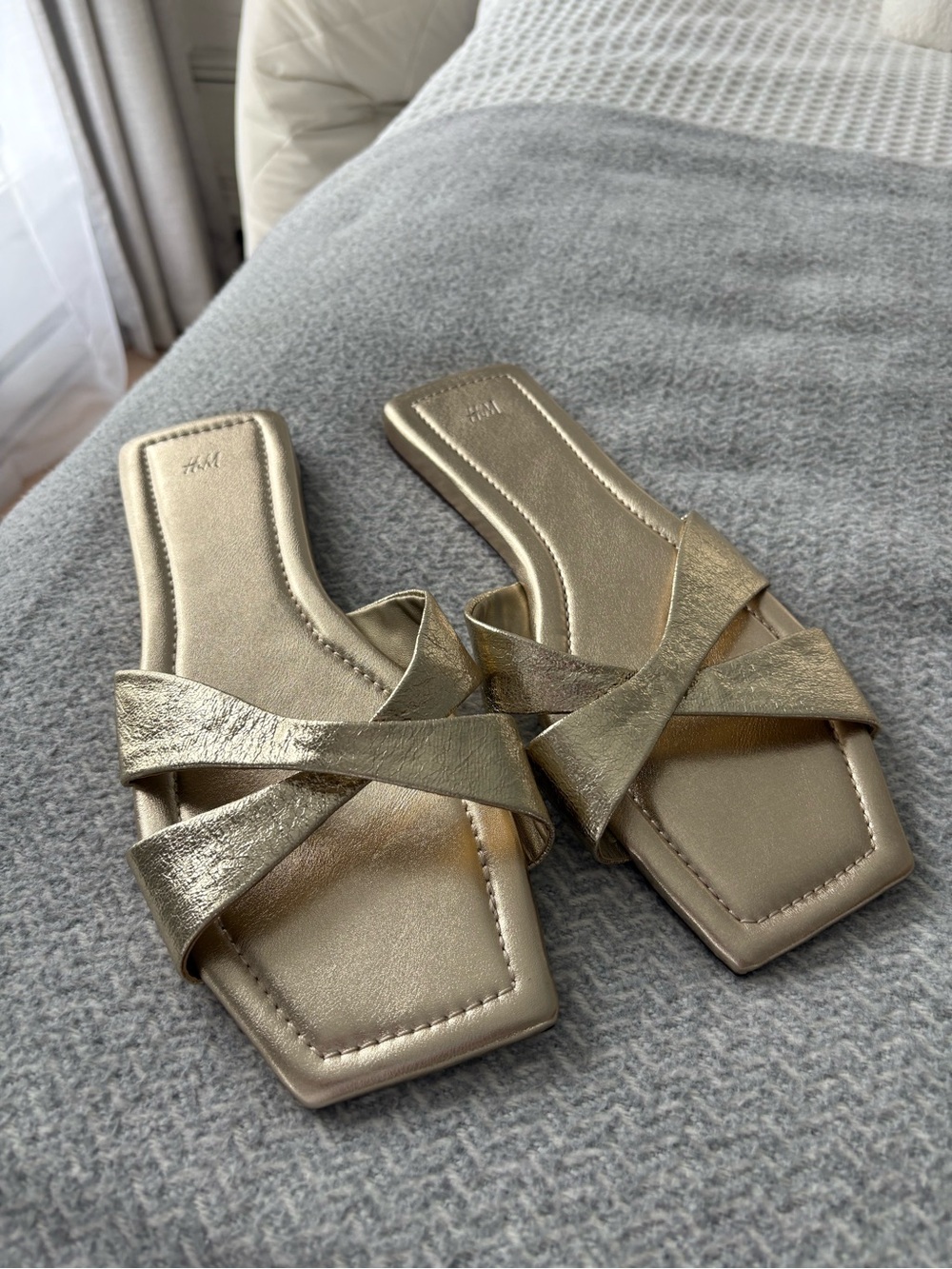 NWOT H&M Gold Crisscross Slide Sandals